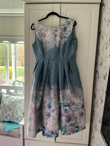 Chi dress bnwt - chi,